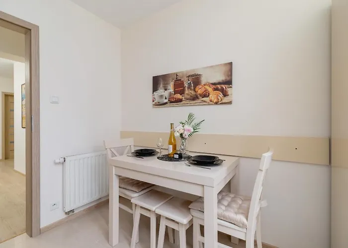 Cystersow Apartment Cracow By Noclegi Renters